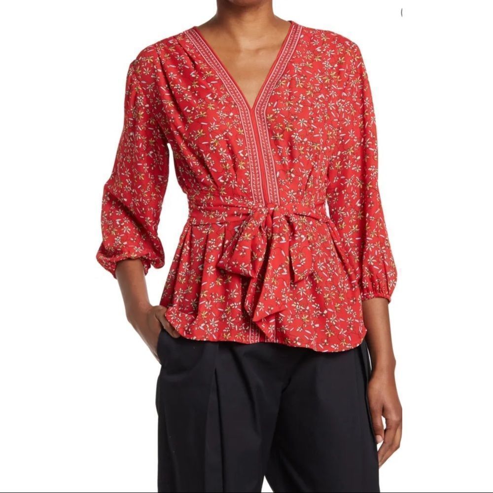 MAX STUDIO Crepe Quarter Sleeve Tie Front Blouse in RED LILY FIELDS color